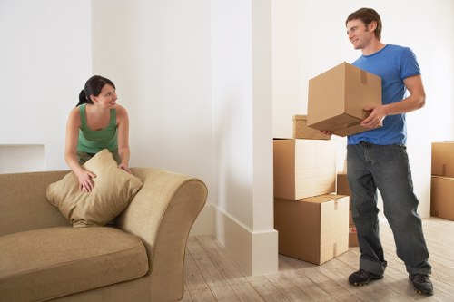 Unpacking and room setup support for a London residential move